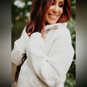 Chelsea Deboer Sherpa Small Sold out online